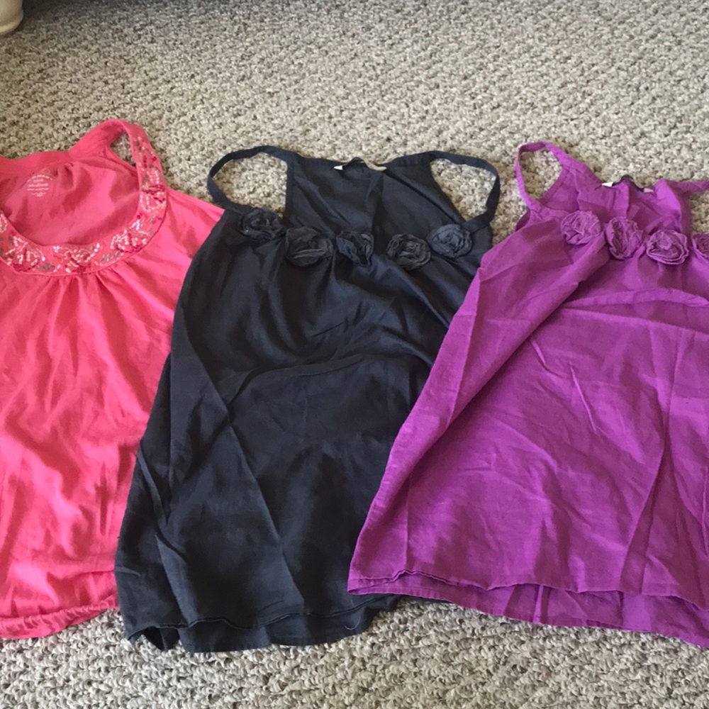 Lot of old navy tank tops